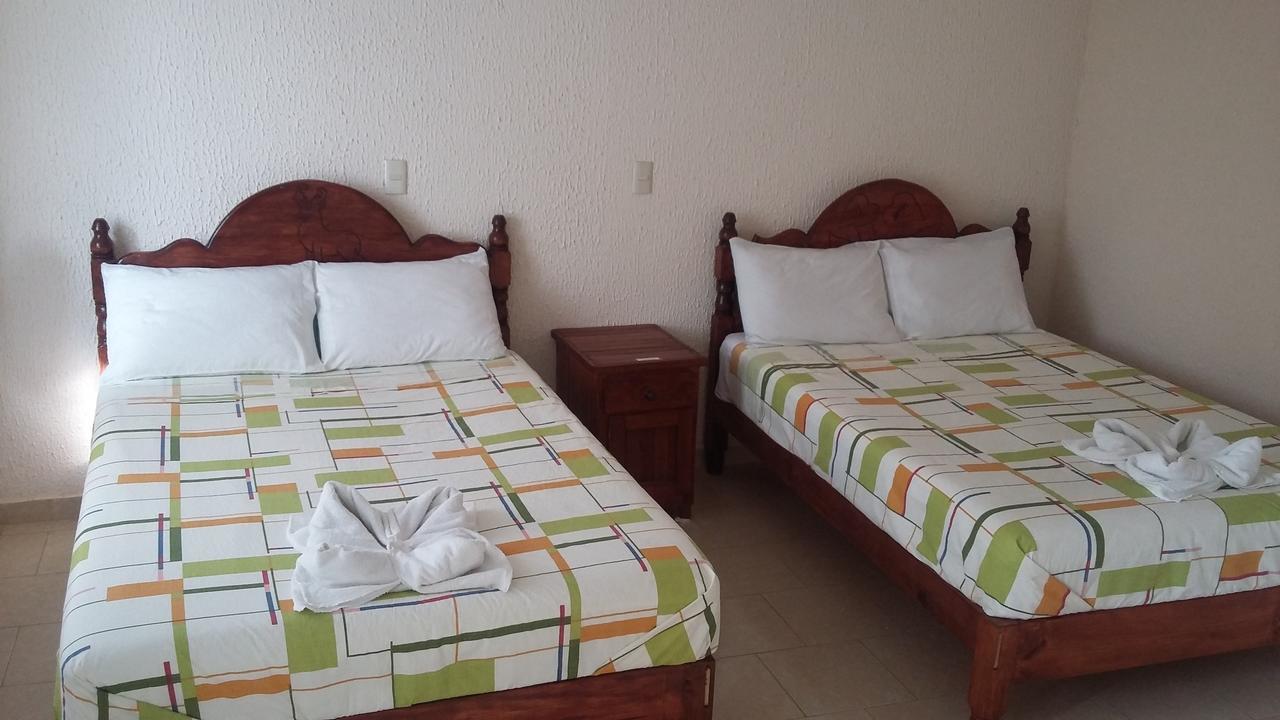 Hotel Bigu ปูแอร์โตเอสกอนดิโด ภายนอก รูปภาพ